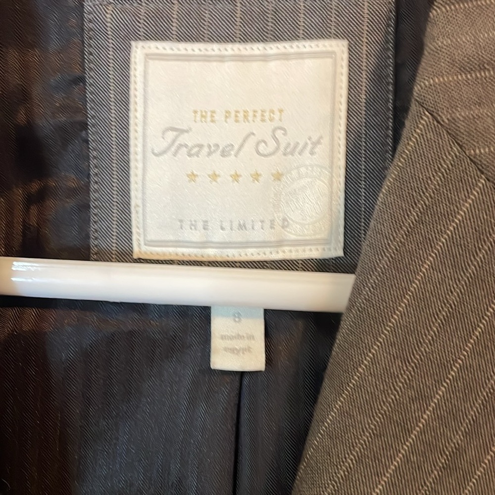 The Limited Perfect Travel Suit blazer. Gray with white pin stripe. Size 8. - Picture 2 of 5